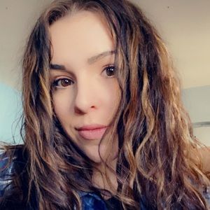 Meet your Posher, Hailee